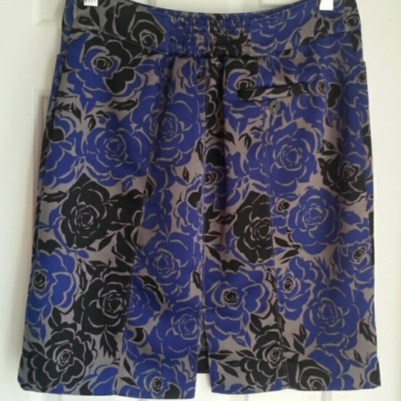 Banana Republic Skirt - Picture 3 of 3